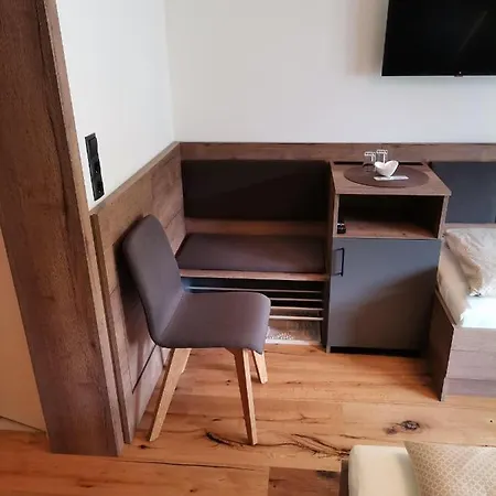 Haus Tuklar