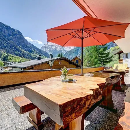 Haus Tuklar