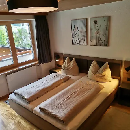 Vendégház Haus Tuklar