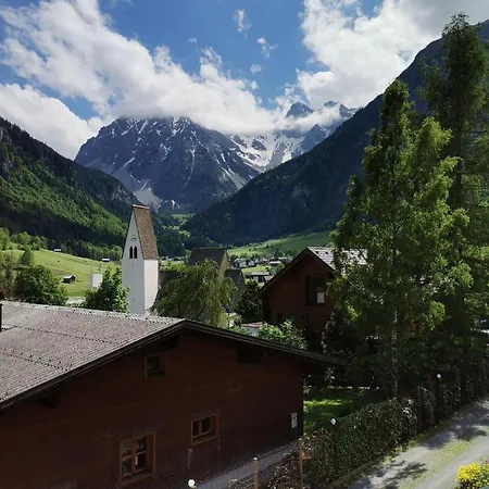 Haus Tuklar