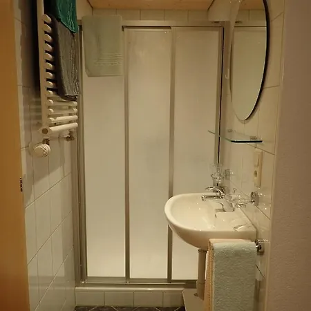 Haus Tuklar Guest house