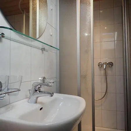 Vendégház Haus Tuklar