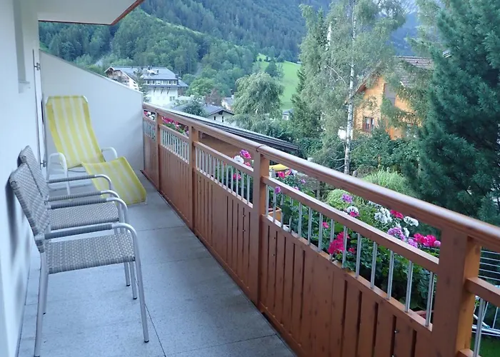 Haus Tuklar Gasthof 3*